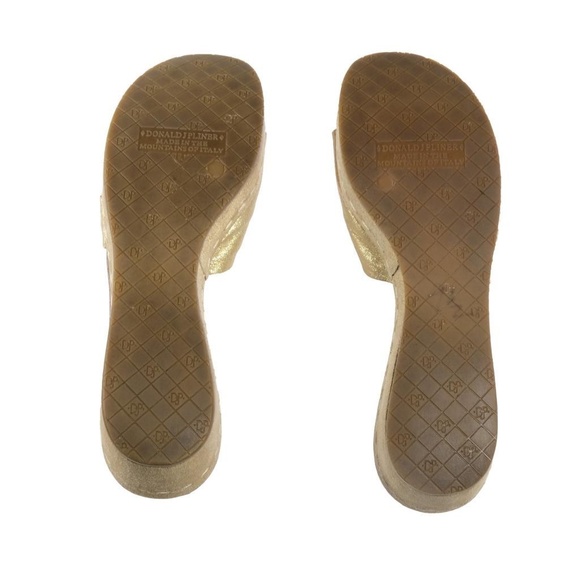 Donald Pliner Heels Wedge Gold for sale | eBay DONALD J PLINER Platform Wedges Sandals Sz. 9.5 M Shimmery Gold Leather ITALY